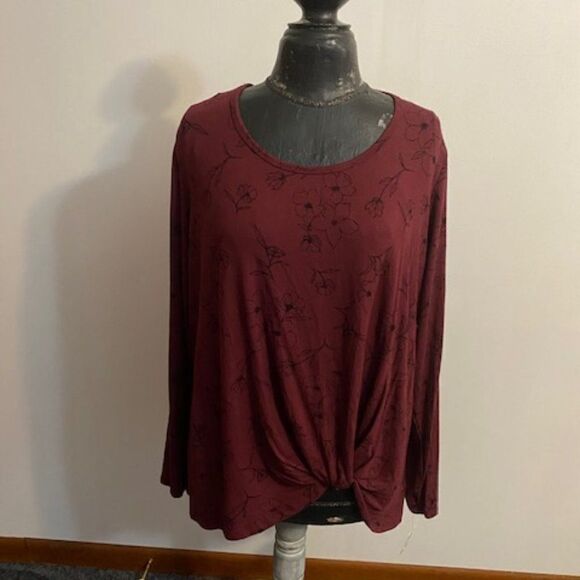 Peace & Pearls Wine, Black top, size 2X - Picture 1 of 3